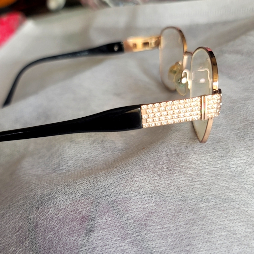 Rhinestone prescription glasses